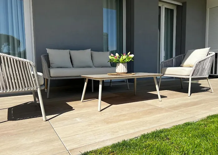 Apartment Pineta Fronte Mare - Jl Blue C7 *